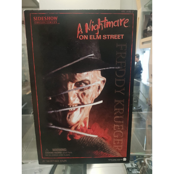 Sideshow A Nightmare on Elm Street Freddy Krueger 12" Action Figure Set 