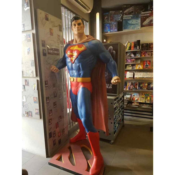  Superman 1/1 Scale Statue Figure - Life Size (2 Metres Tall  Official DC Comics