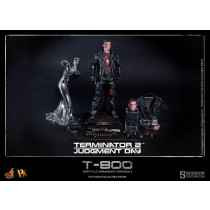 Hot Toys DX 13 Terminator 2 – T-800 Battle Damaged