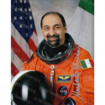 Autografo Astronauta Umberto Guidoni foto 20x25