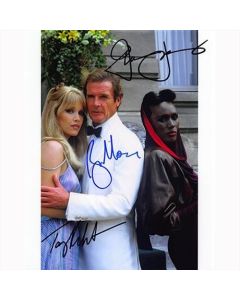 Autografo James Bond Cast 3 Actors Bersaglio Mobile Foto 20x25