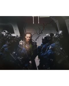 Autografo Tom Hiddleston -Thor- 20x25