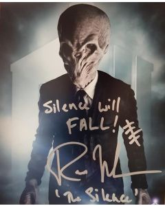 Autografo Ross Mullan Doctor Who Silence Foto 20X30 