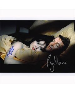 Autografo Roger Moore & Madeline Smith - James Bond Foto 20x25