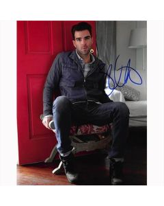 Autografo Zachary Quinto -  Foto 20x25