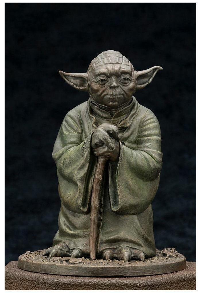 STAR WARS - Yoda Fountain Limited Edition Cold Cast Statue Kotobukiya
